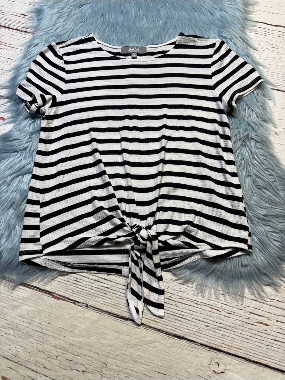 Marbled Black and White Striped Tie-Front Short Sleeve Tee sz XS